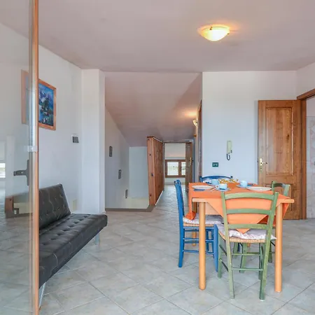 Lovely In With Wifi Apartment Ilbono